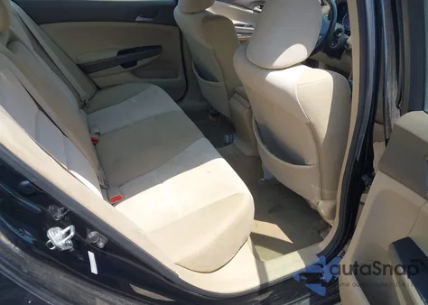 2010 Honda Accord 2.4 Lx из США, поврежденный, VIN 1HGCP2F30AA111649